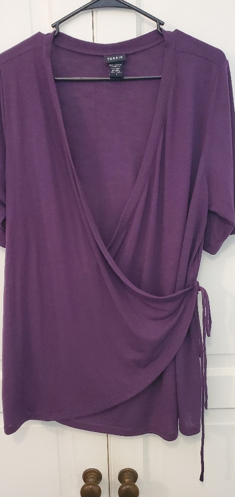 NWOT Torrid Size 1 purple wrap shirt